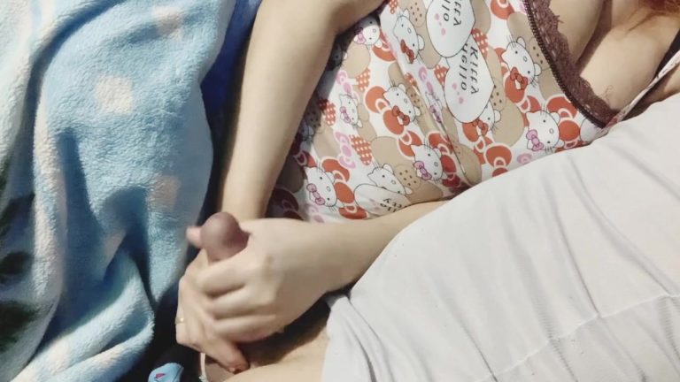 بتلعب في زب زوجها الشرموطة يوم الخميس وتكيفه كلام سكس من الي يحبه قلبك سهرة طويلة دلع – سكس عربي